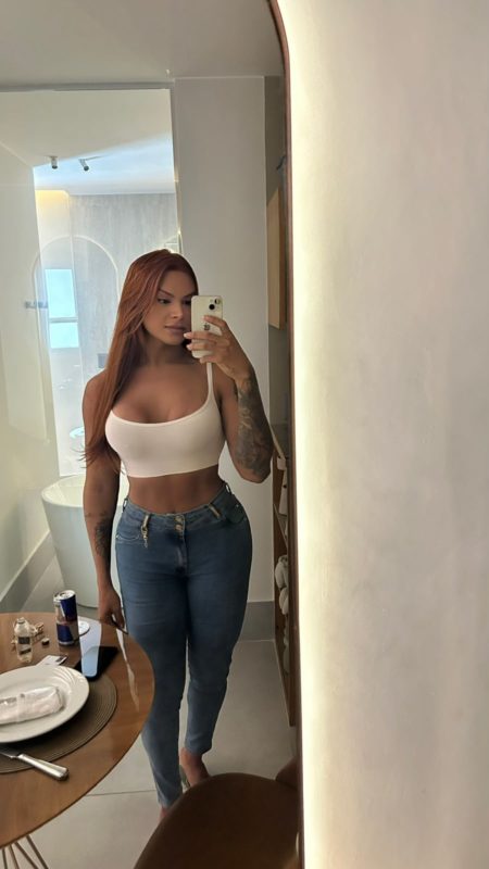 Monyque Soares 9