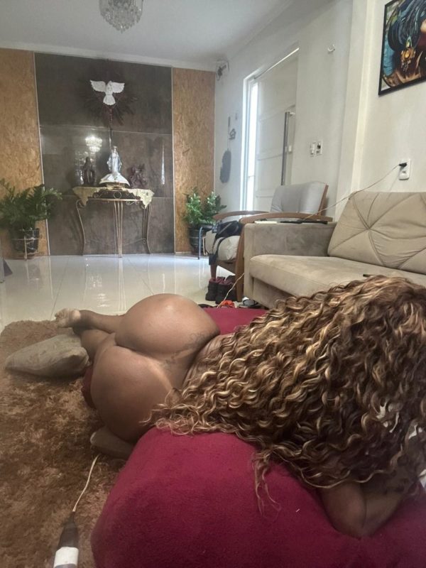 Morena Cajuína Transex 229