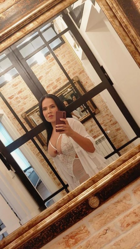 Ariadna Mel 58