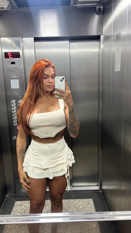 Monyque Soares 23
