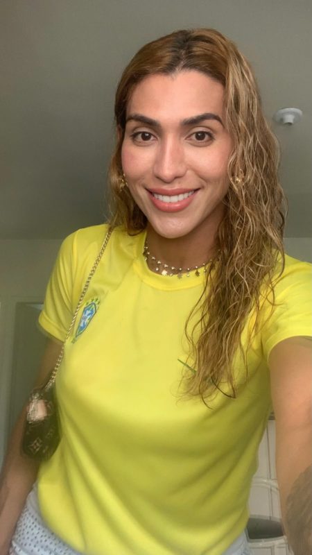 Julia Morena 19