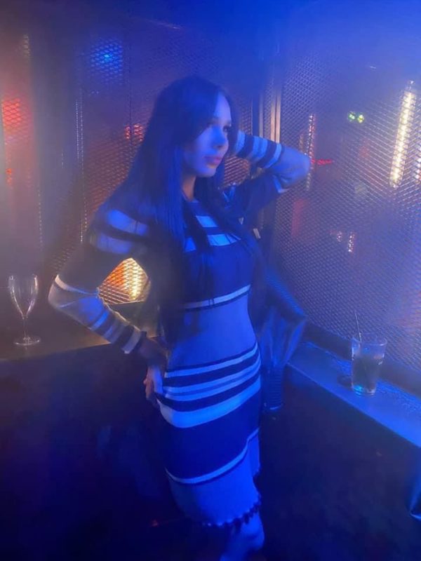 Dafinny Brunette 37