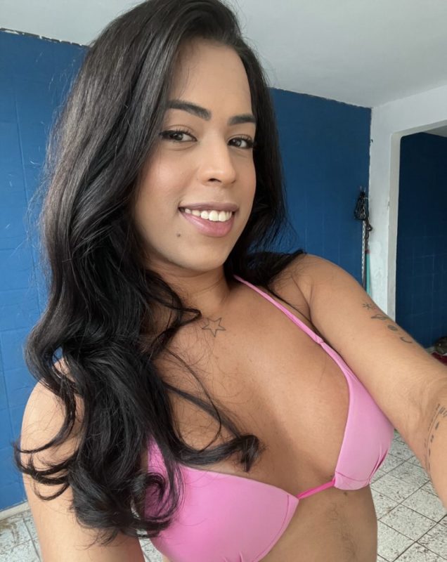 Eliza Clark 21