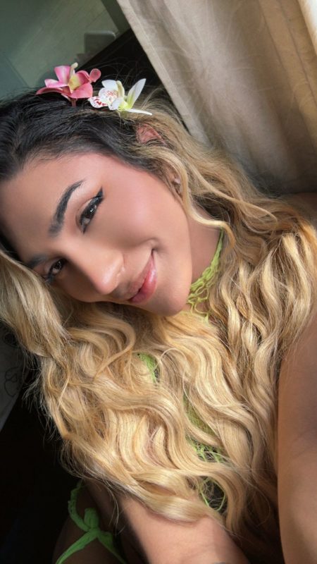 Bianca Massagista 23