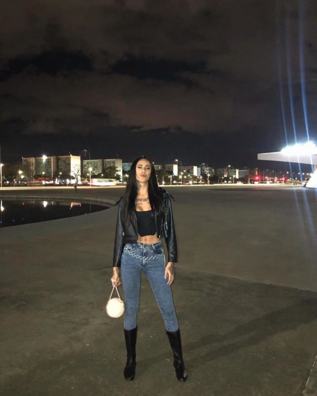 Bruna Marion 33