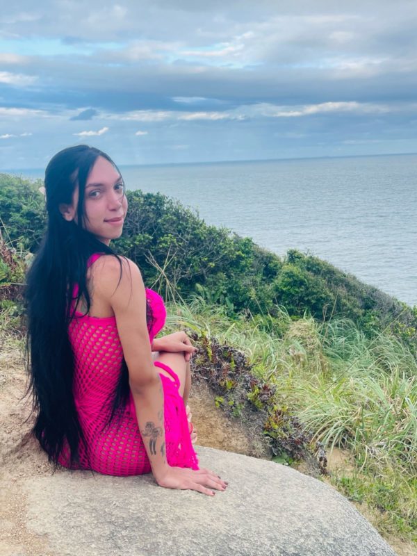 Anahí Giovanna 12