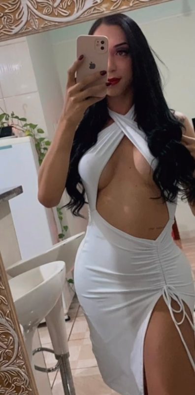 Anahí Giovanna 34