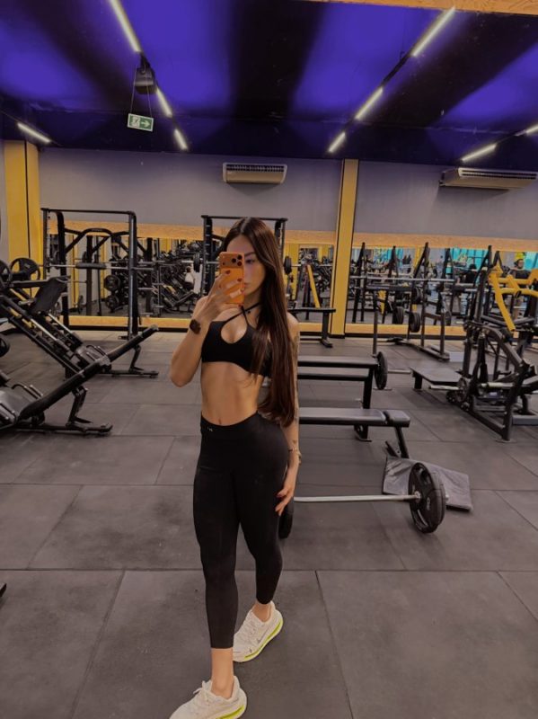 Larissa Araújo 14