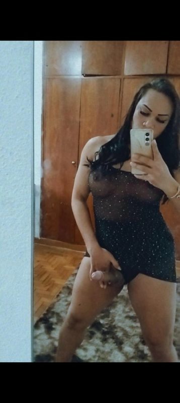 Sheylla Dominick 15