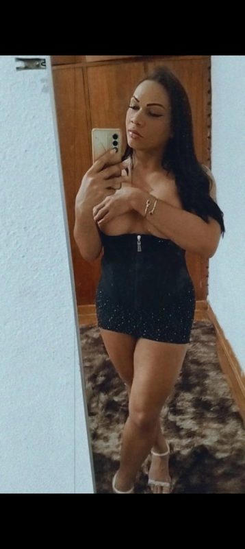 Sheylla Dominick 16