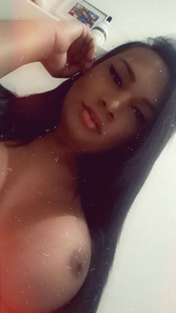 Sheylla Dominick 24