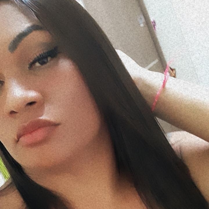 Sheylla Dominick 17