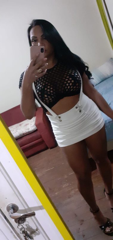 Sheylla Dominick 11