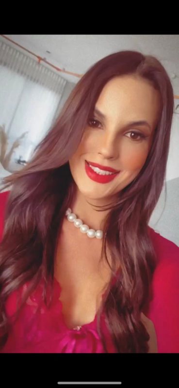Gabi Pires 43
