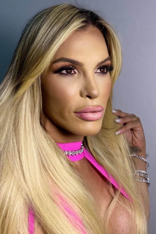 Loira Dotada 2