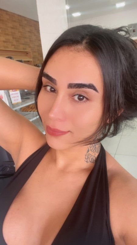 Luana Queiroz 22