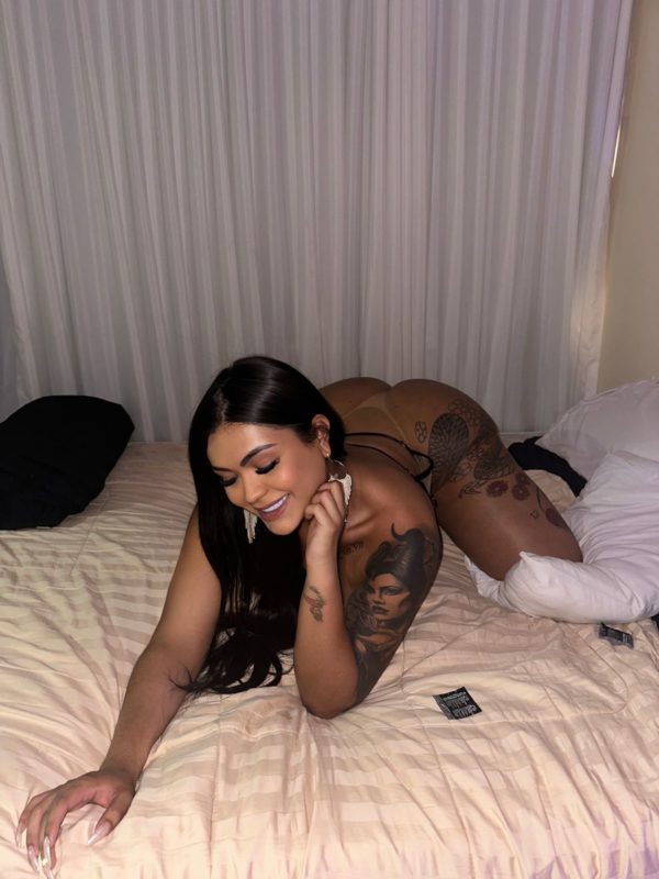 Alice Melancia 69