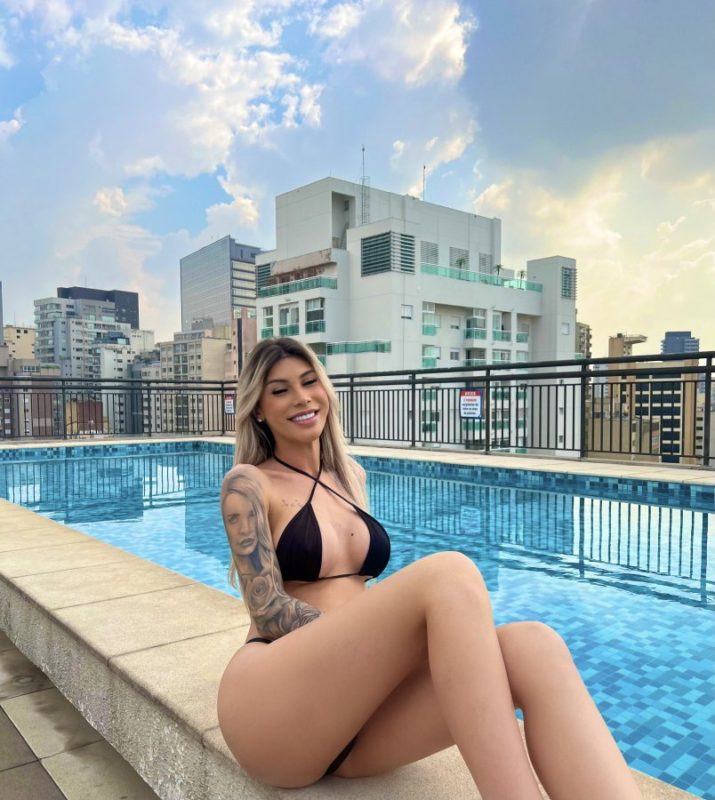Bianca Muniz 17