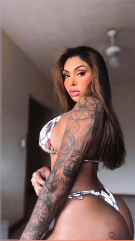 Carolina Lima 27