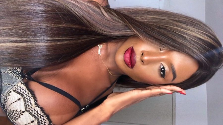 Alessandra Campbell 47