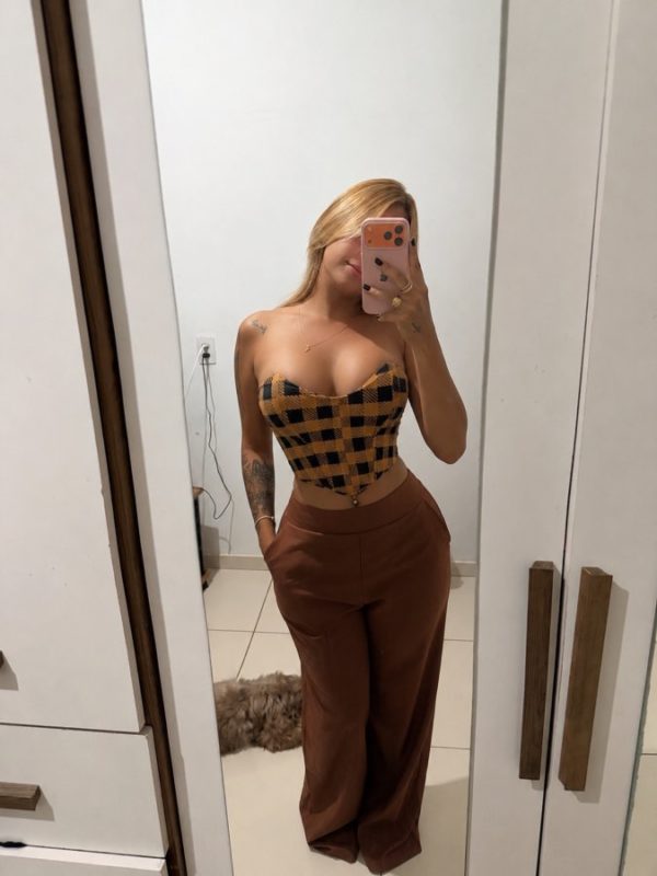 Laryssa Rocha 34