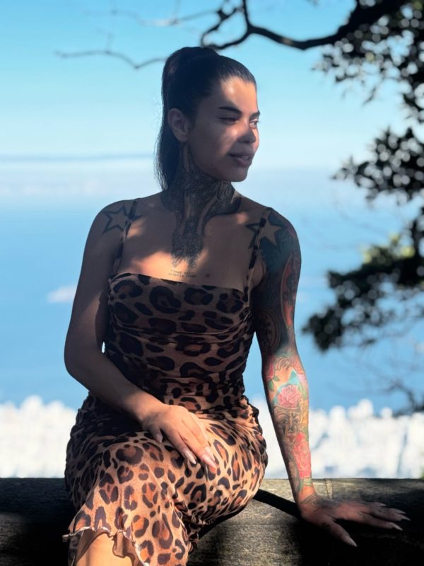 Safira Top Trans 5