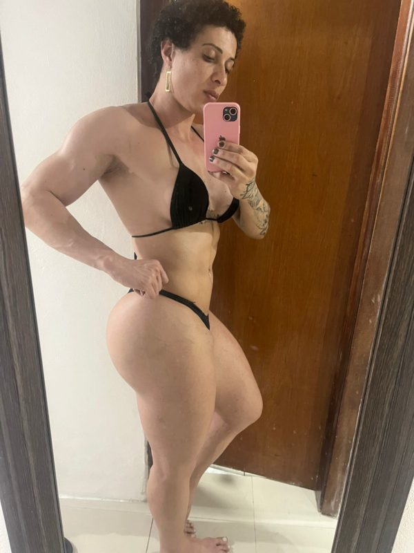 Sthefany Venturiny 31