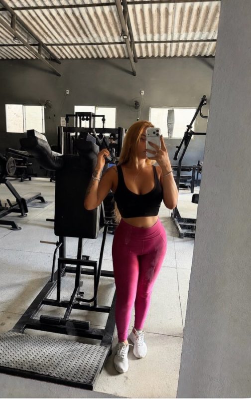 Laryssa Rocha 23