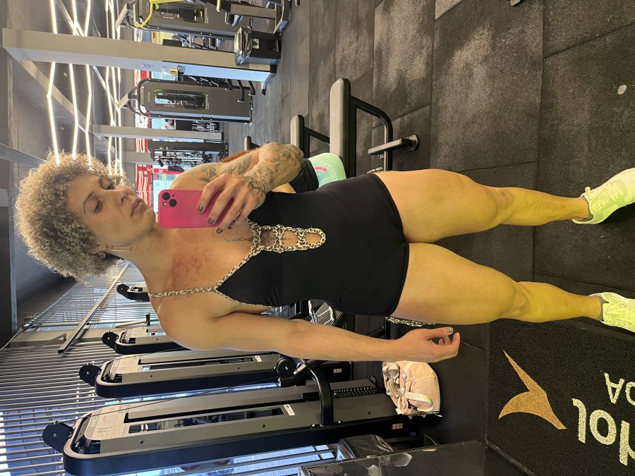 Sthefany Venturiny 22