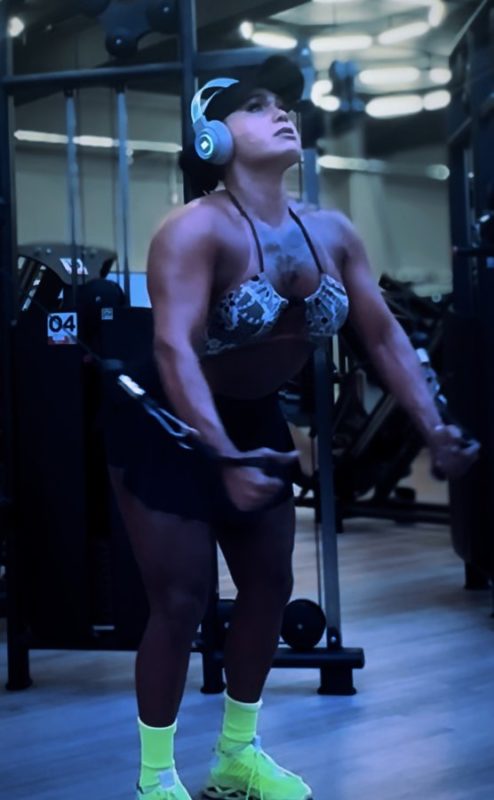 Kamilla Atleta 42