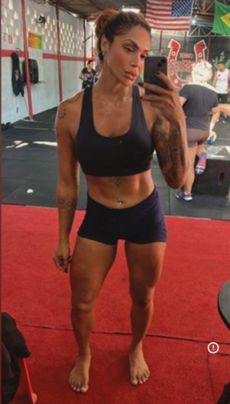 Carolina Lima 17