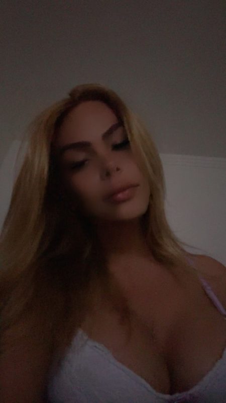 Laryssa Rocha 36
