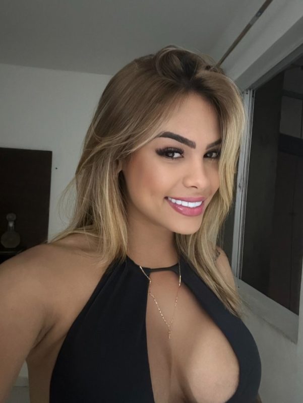 Laryssa Rocha 90