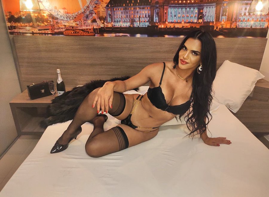 Francine Macedo 2