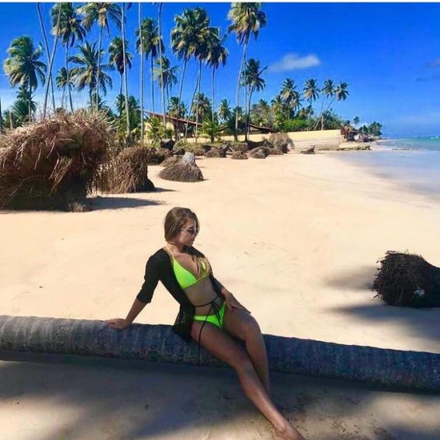 Isabelly Foster 32