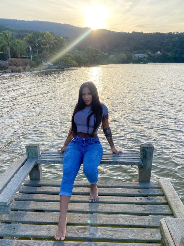 Jhennifer Mansur 63