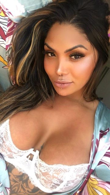 Carolina Lima 38