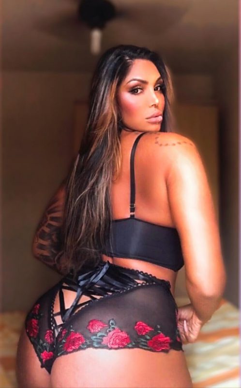 Carolina Lima 28