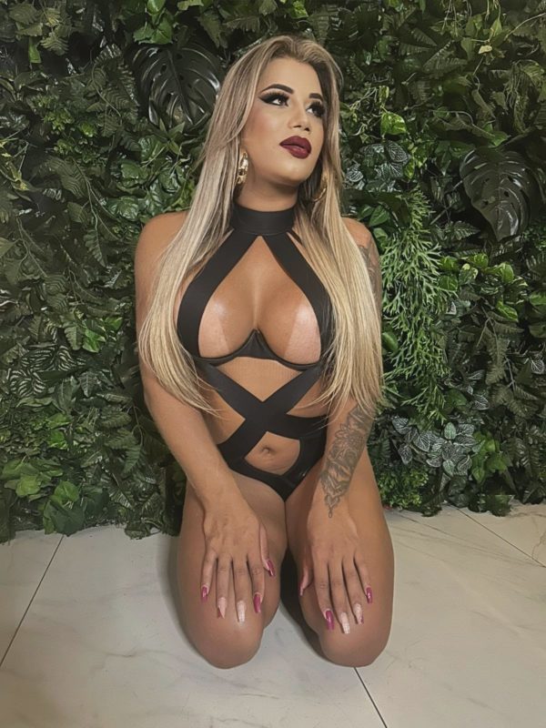 Stefany Silva 22
