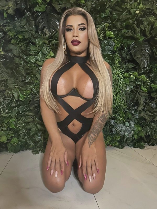 Stefany Silva 29