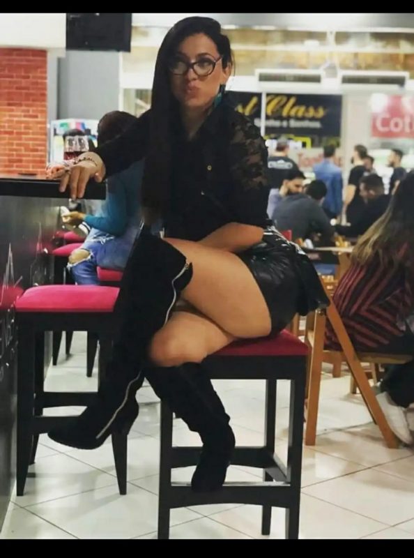 Giovanna Kairós 49