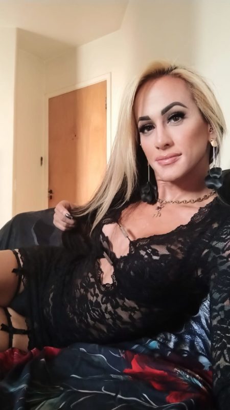 Julinha Trans 7