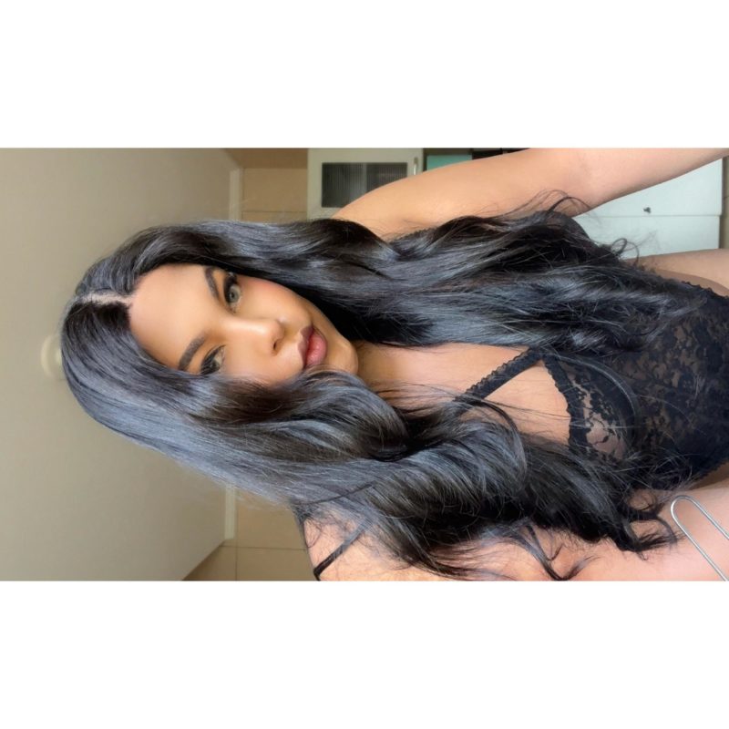 Mia Cavalona 40