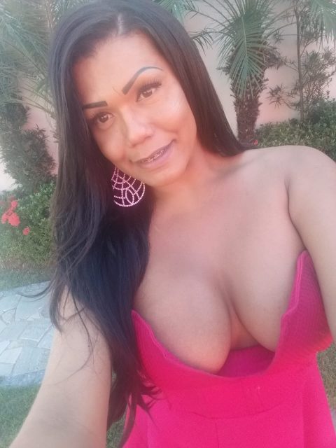 Renata Molinnary 16