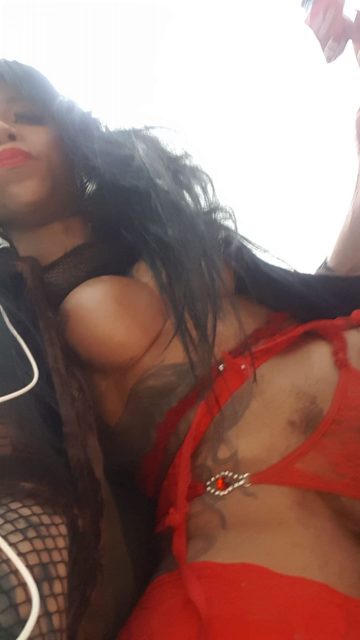 Jhully Anaconda - Hotel e Motel 136