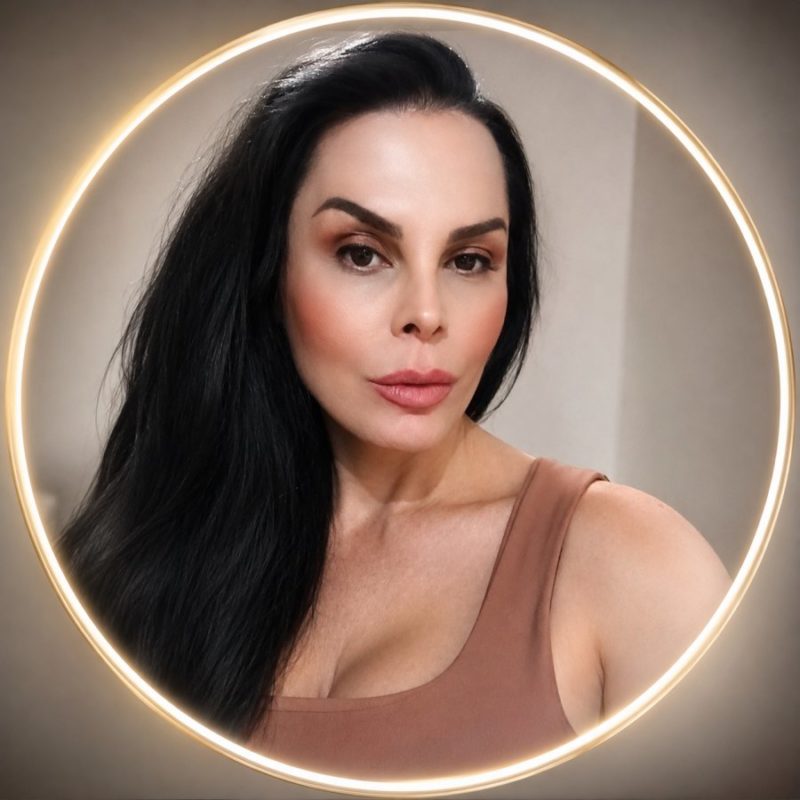 Marcia H R Medeiros