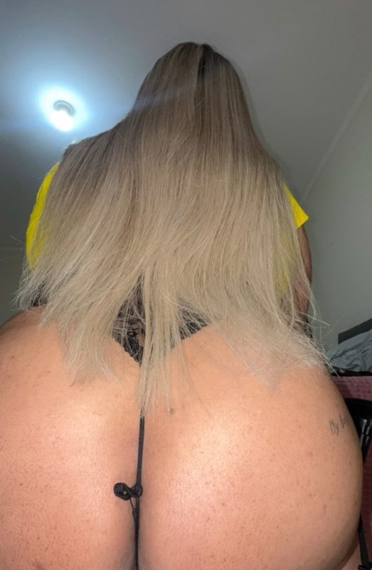 Mia Cavalona 5