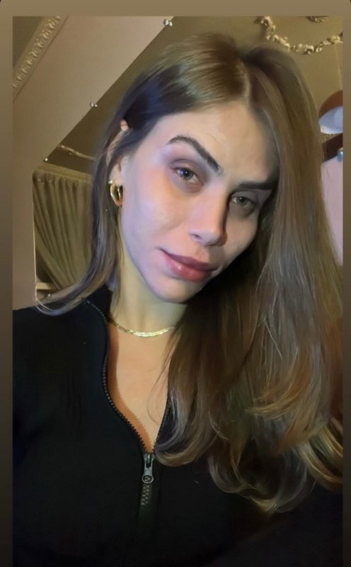 Alice Branquinha 15