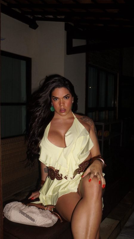 Emilly Ferrarig 8