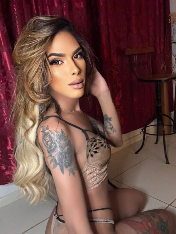 Bruna Antonella 6